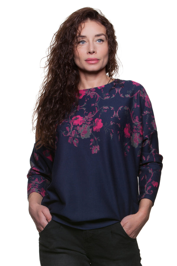 Loose Knitted Jumper Annie No401 — Magnolica Latvian Women's Clothing