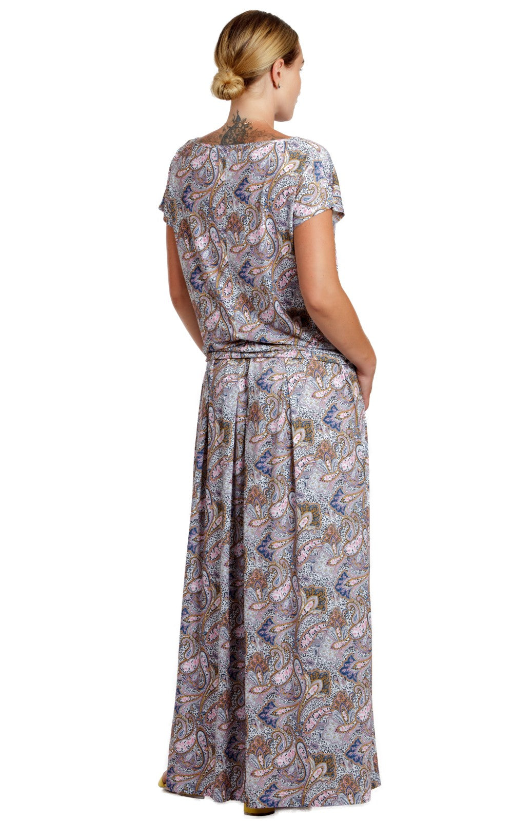 Summer Suit Sanita No108