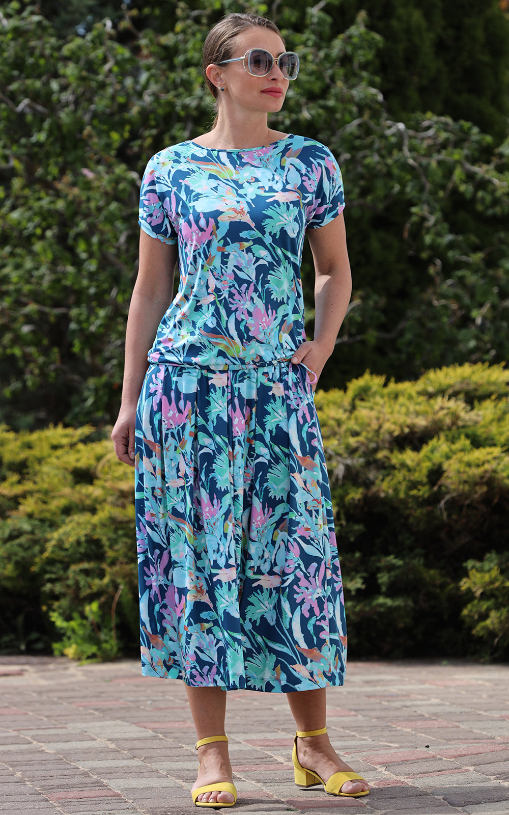 Bright Summer Suit  Taisiya No1