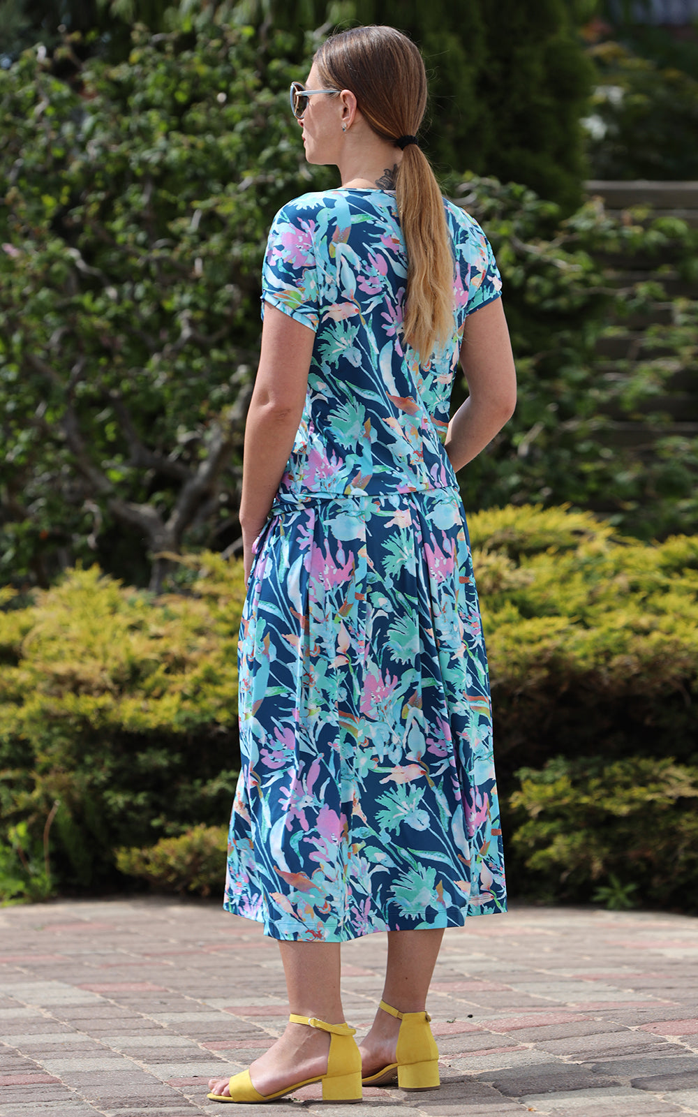 Bright Summer Suit  Taisiya No1