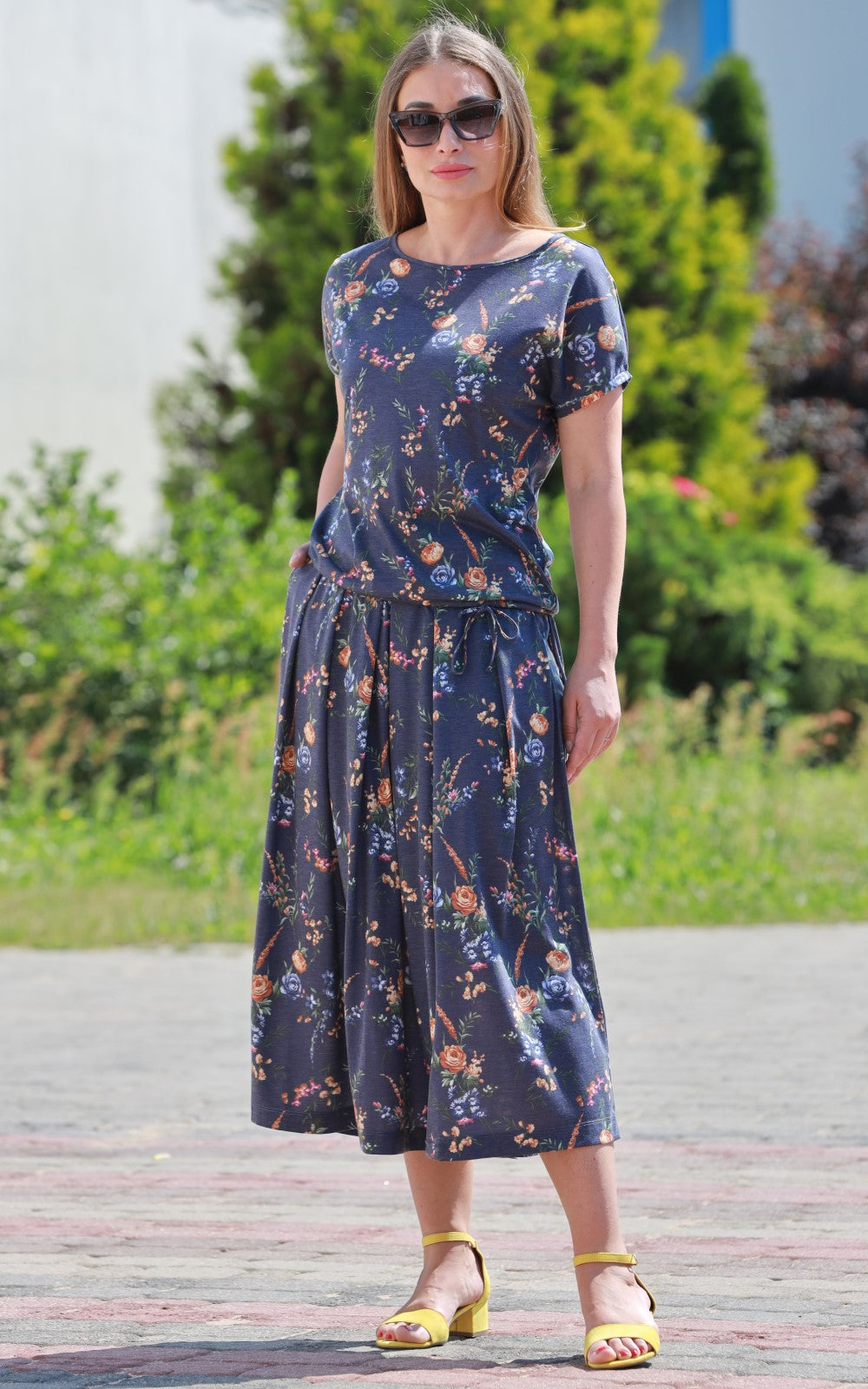 Summer Bright Suit Odri No6