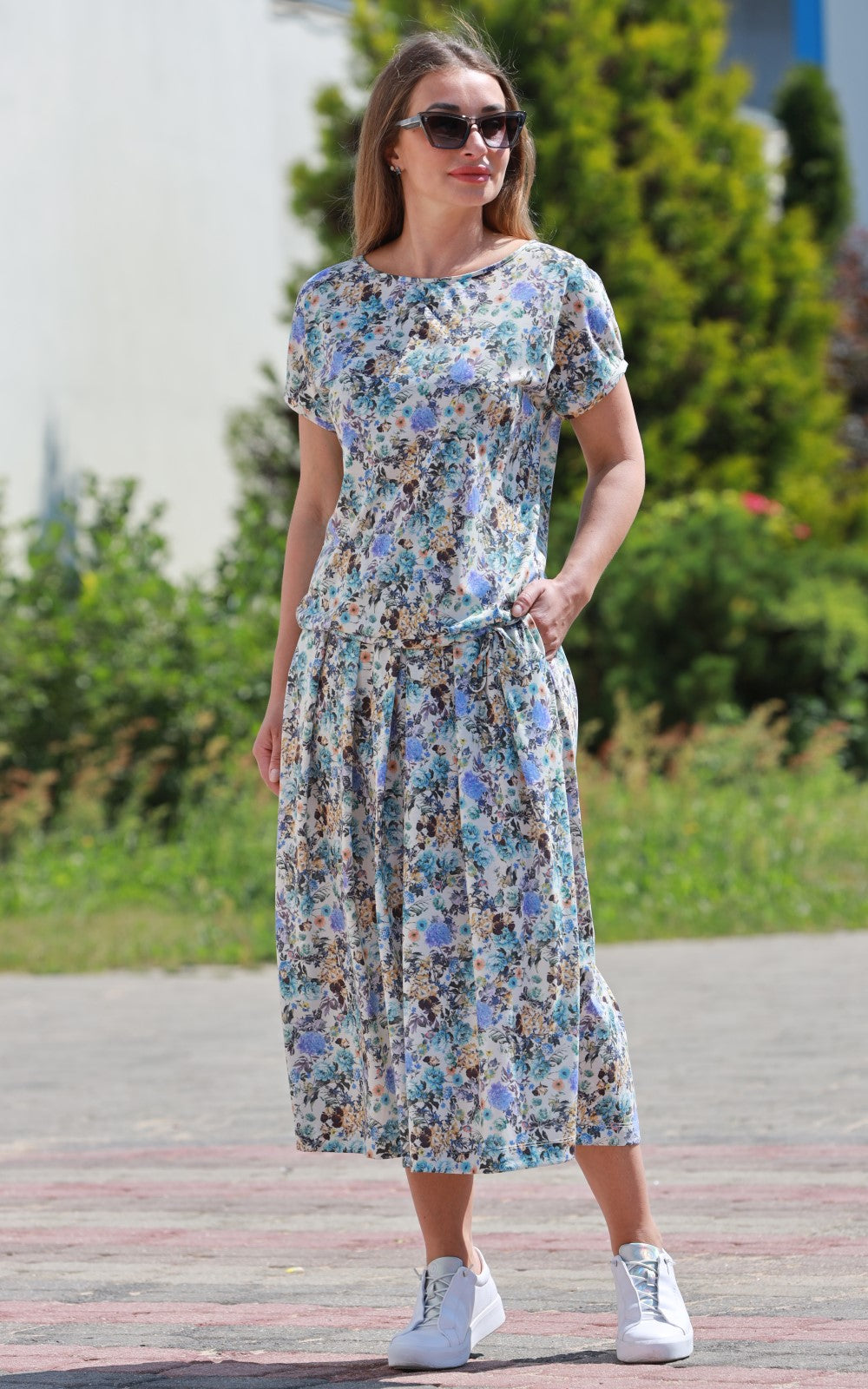 Summer Bright Suit Odri No10