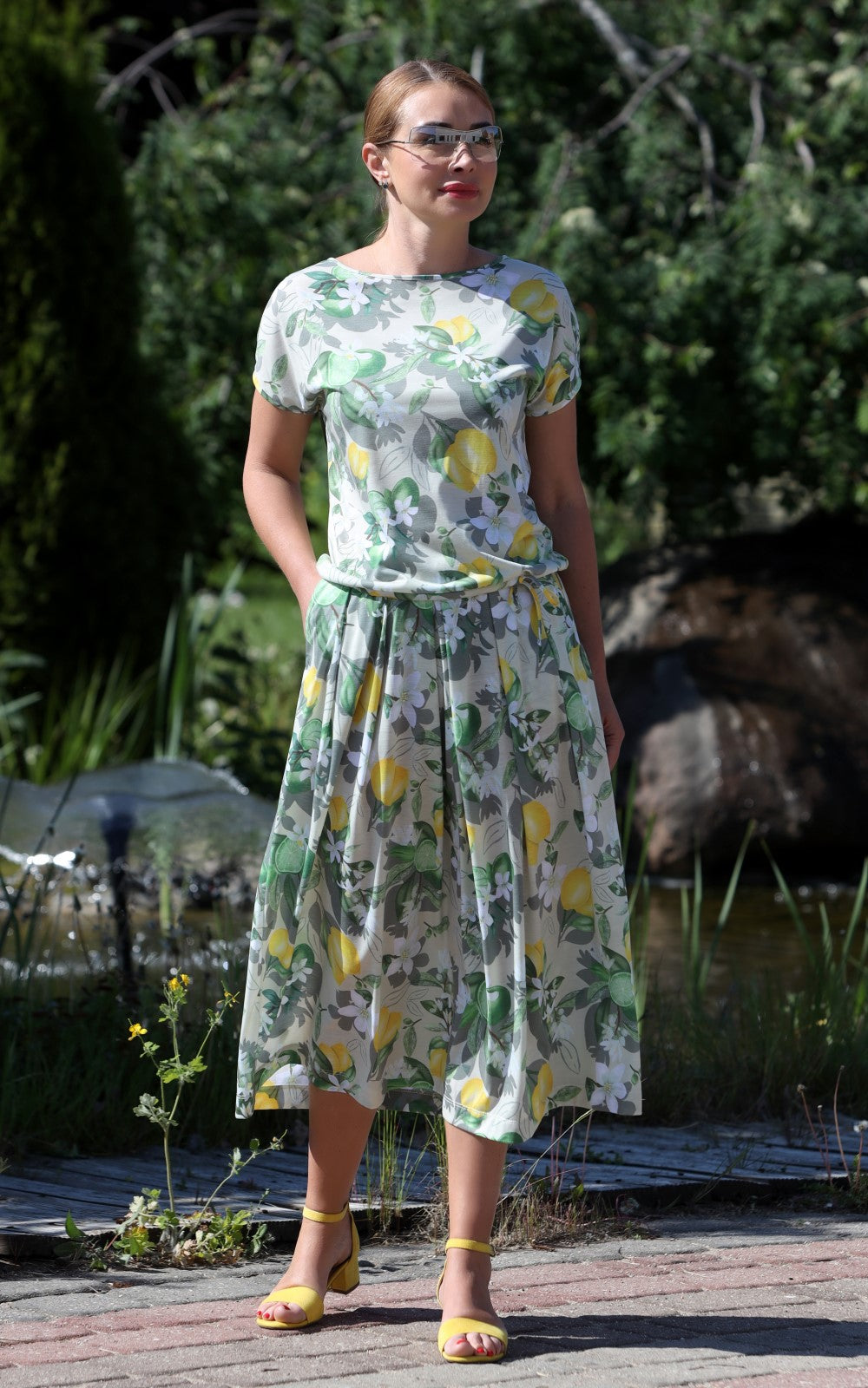 Summer Bright Suit Odri No16