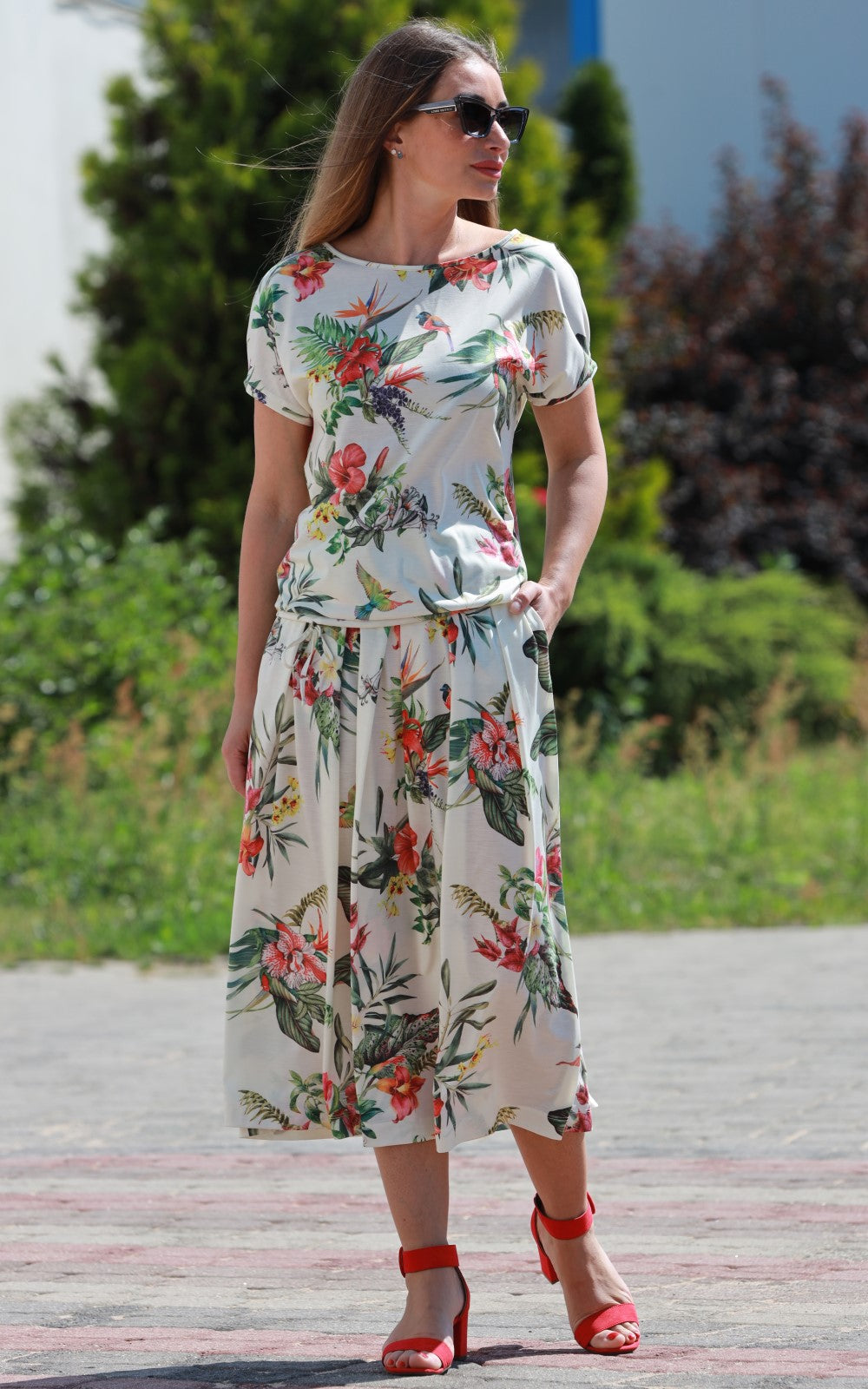 Summer Bright Suit Odri No17