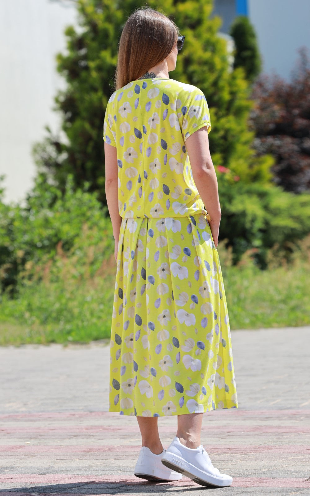 Summer Bright Suit Odri No11