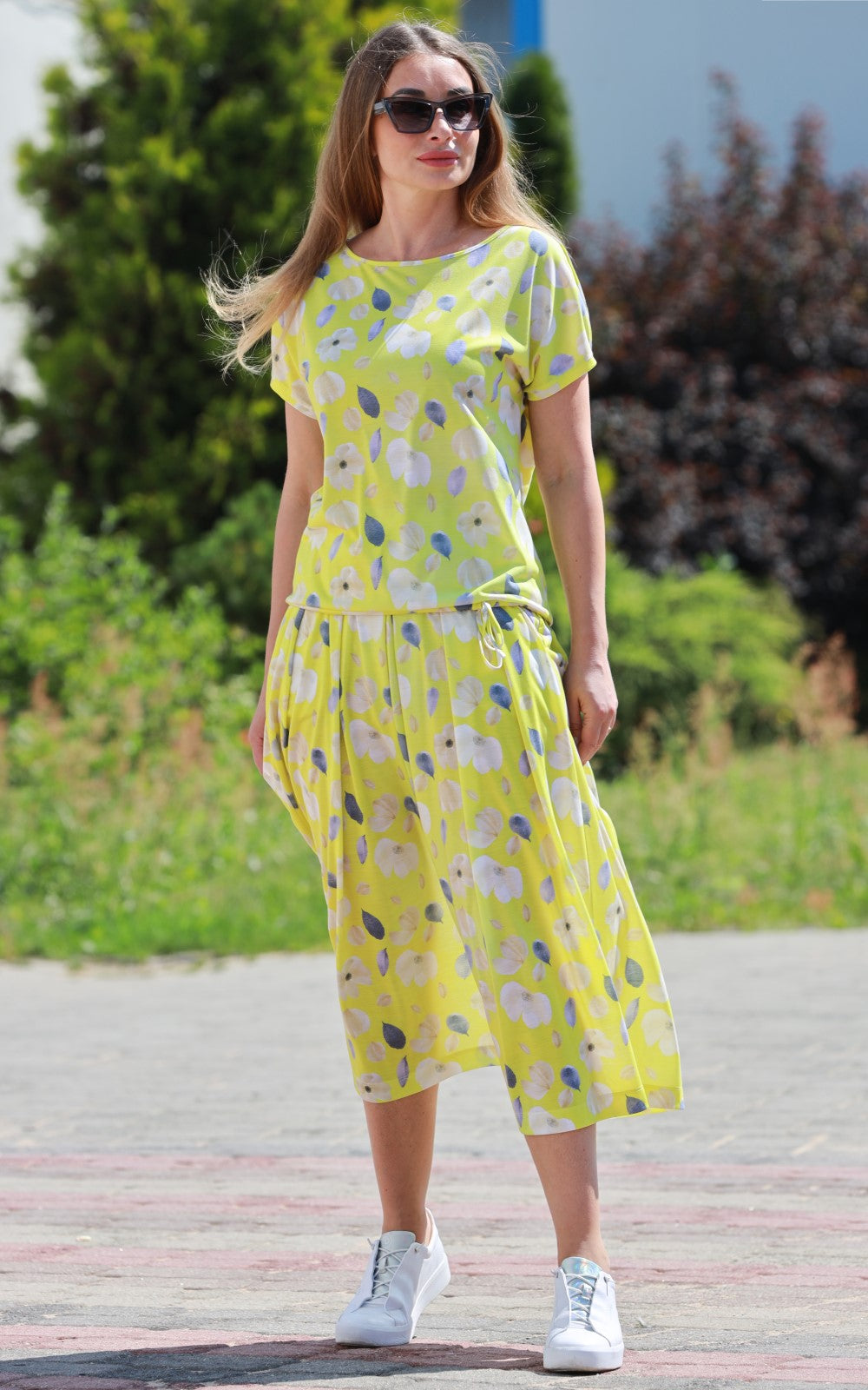 Summer Bright Suit Odri No11