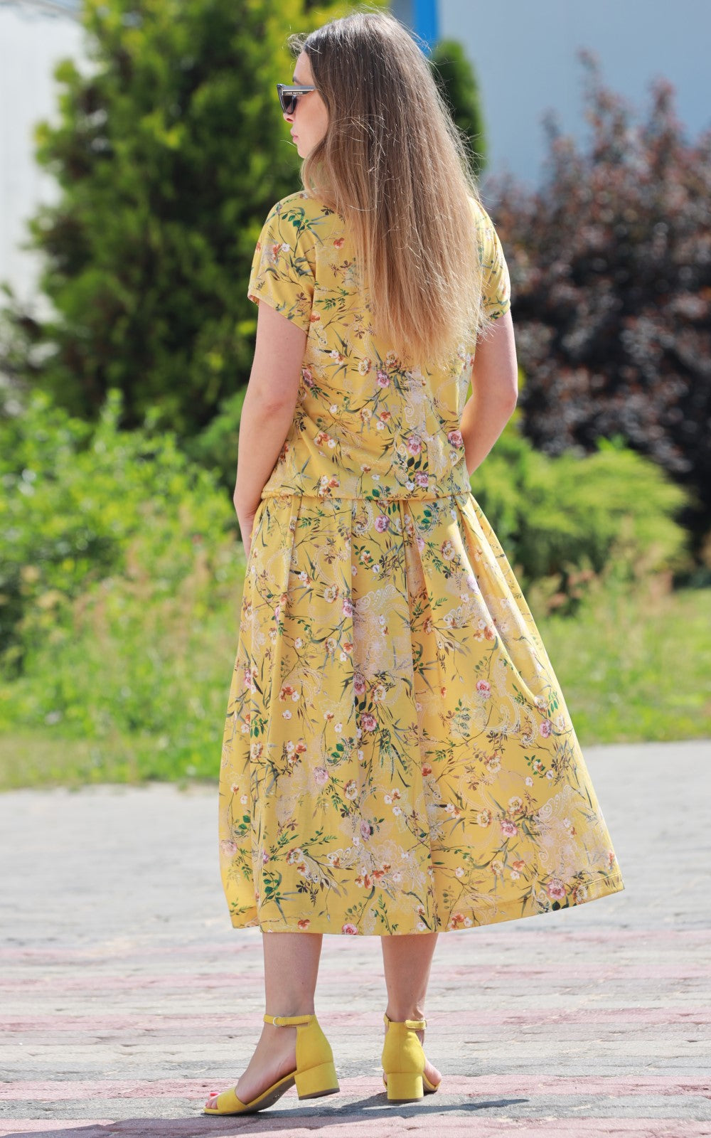 Summer Bright Suit Odri No20