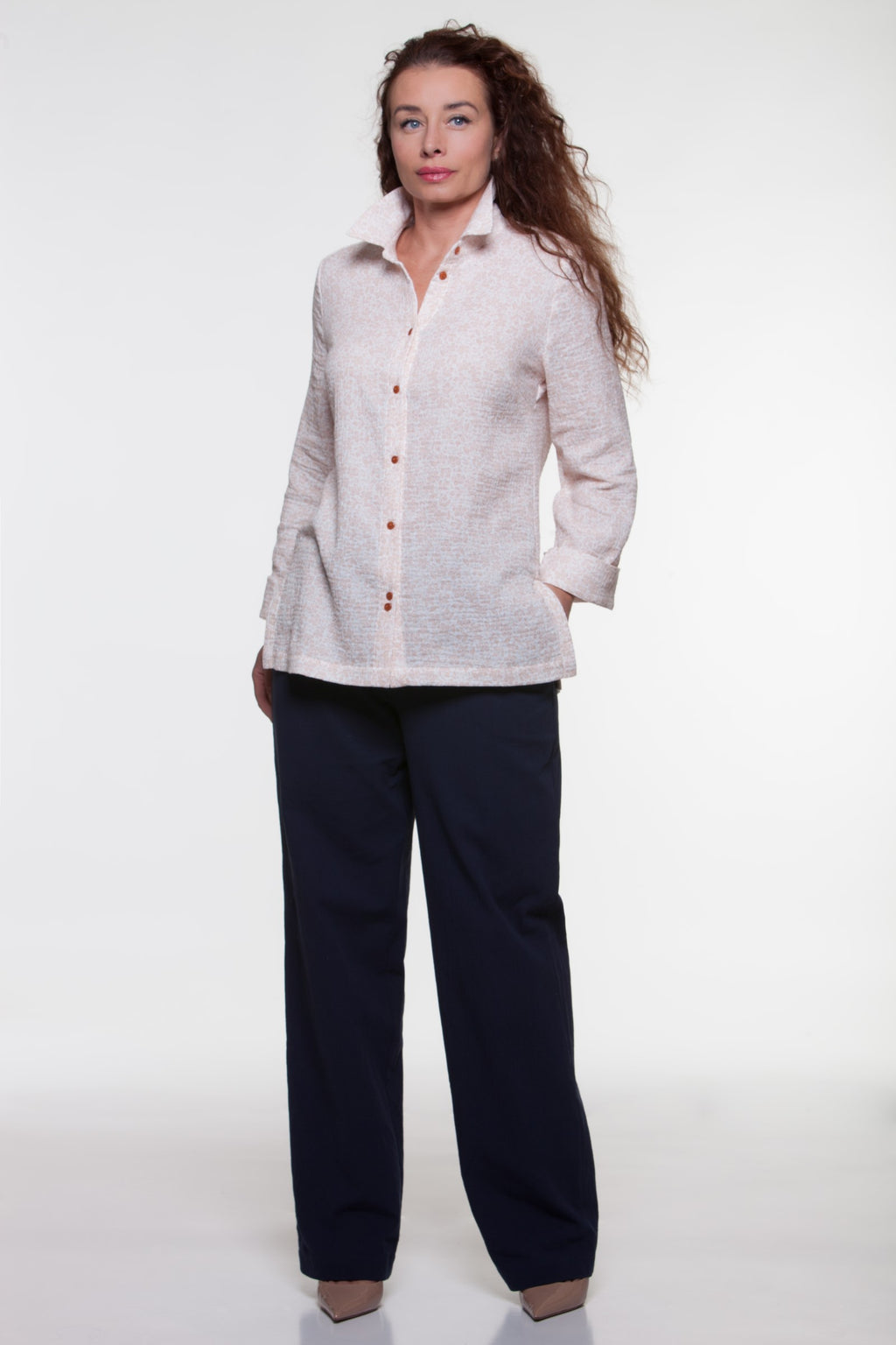 Lightweight — Relaxed Shirt Jenna No8