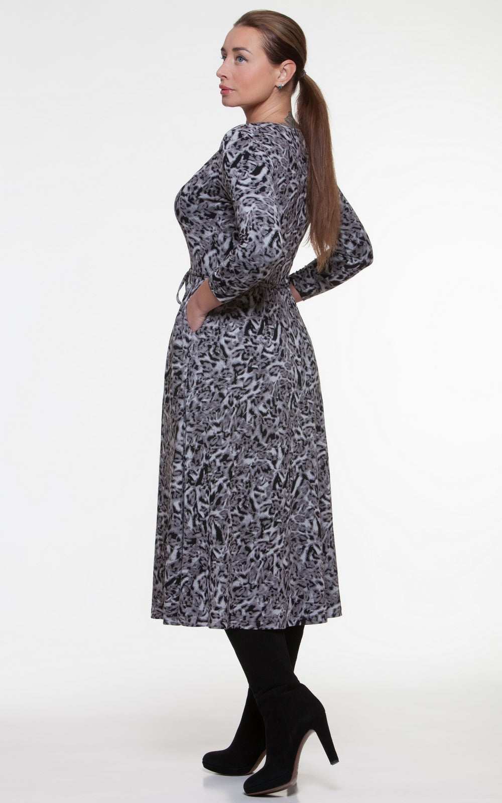 Everyday Midi Dress — Comfortable & Flattering Ariel No12