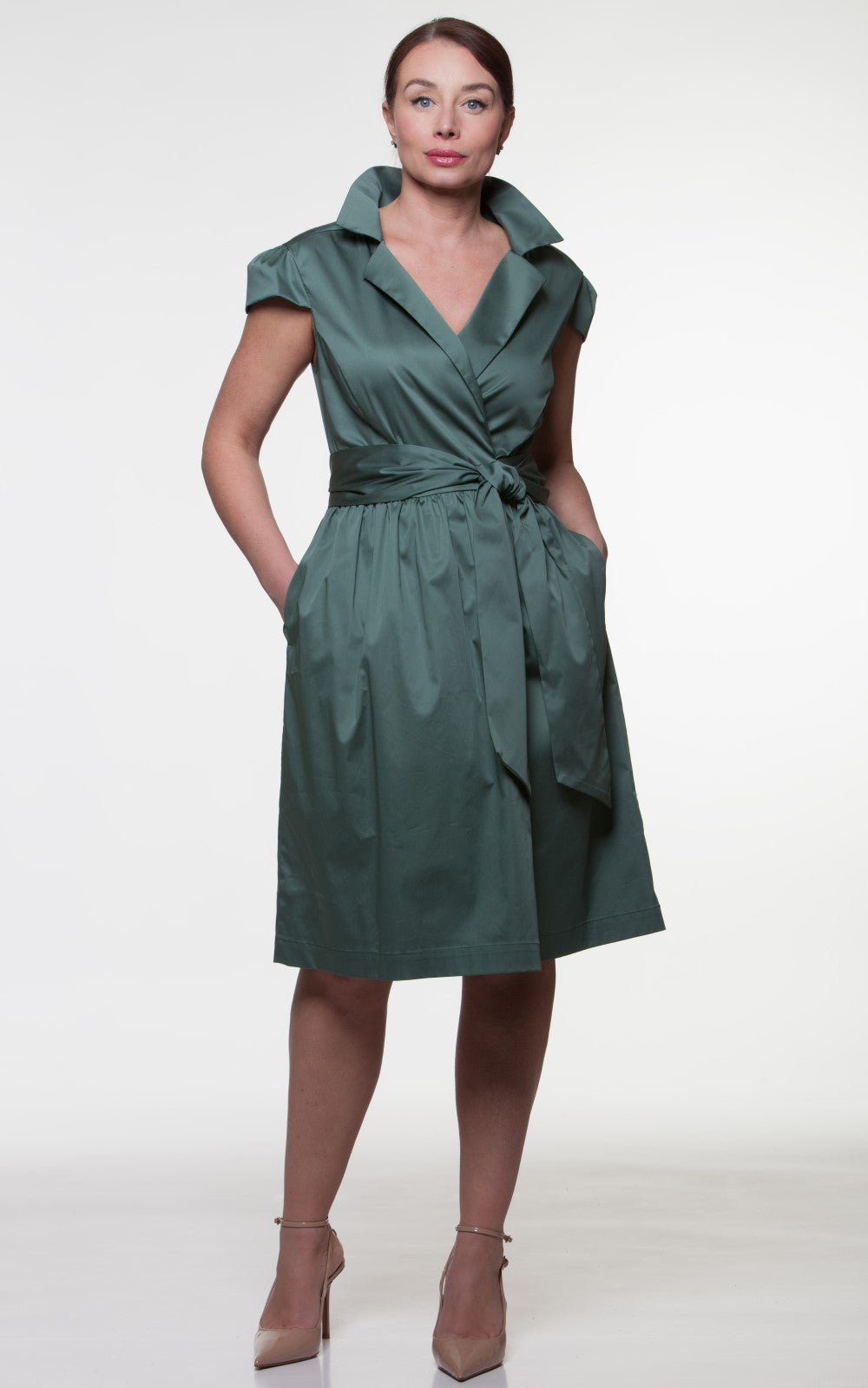 Doll-like Silhouette Dress Loren No9