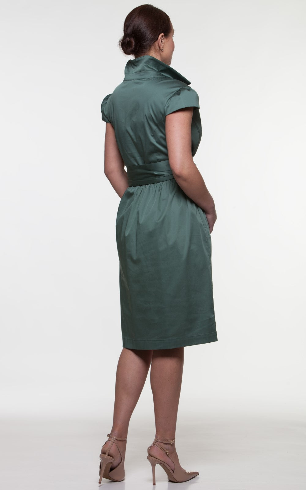 Doll-like Silhouette Dress Loren No9