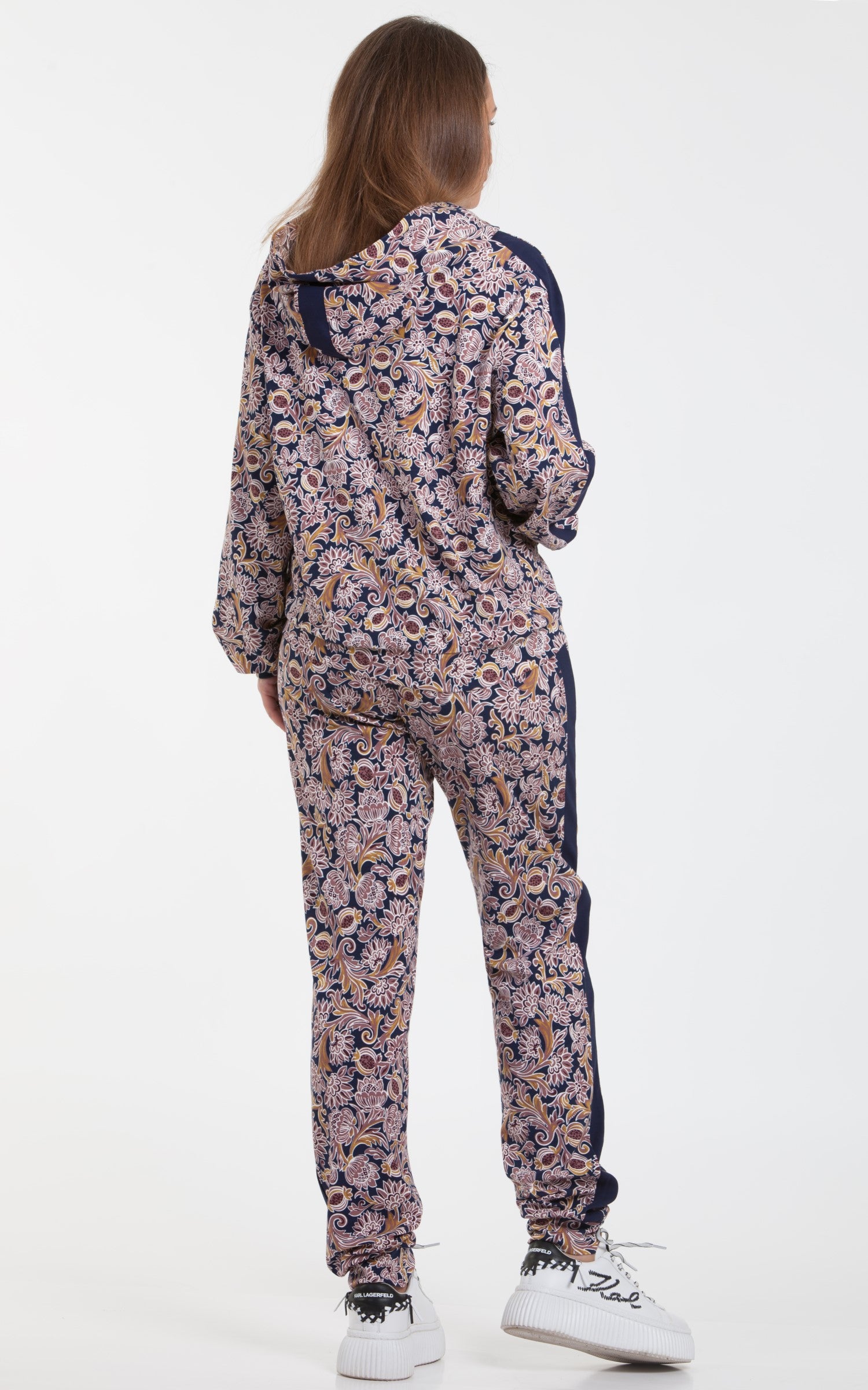 A Bright Casual Pantsuit Amira No15