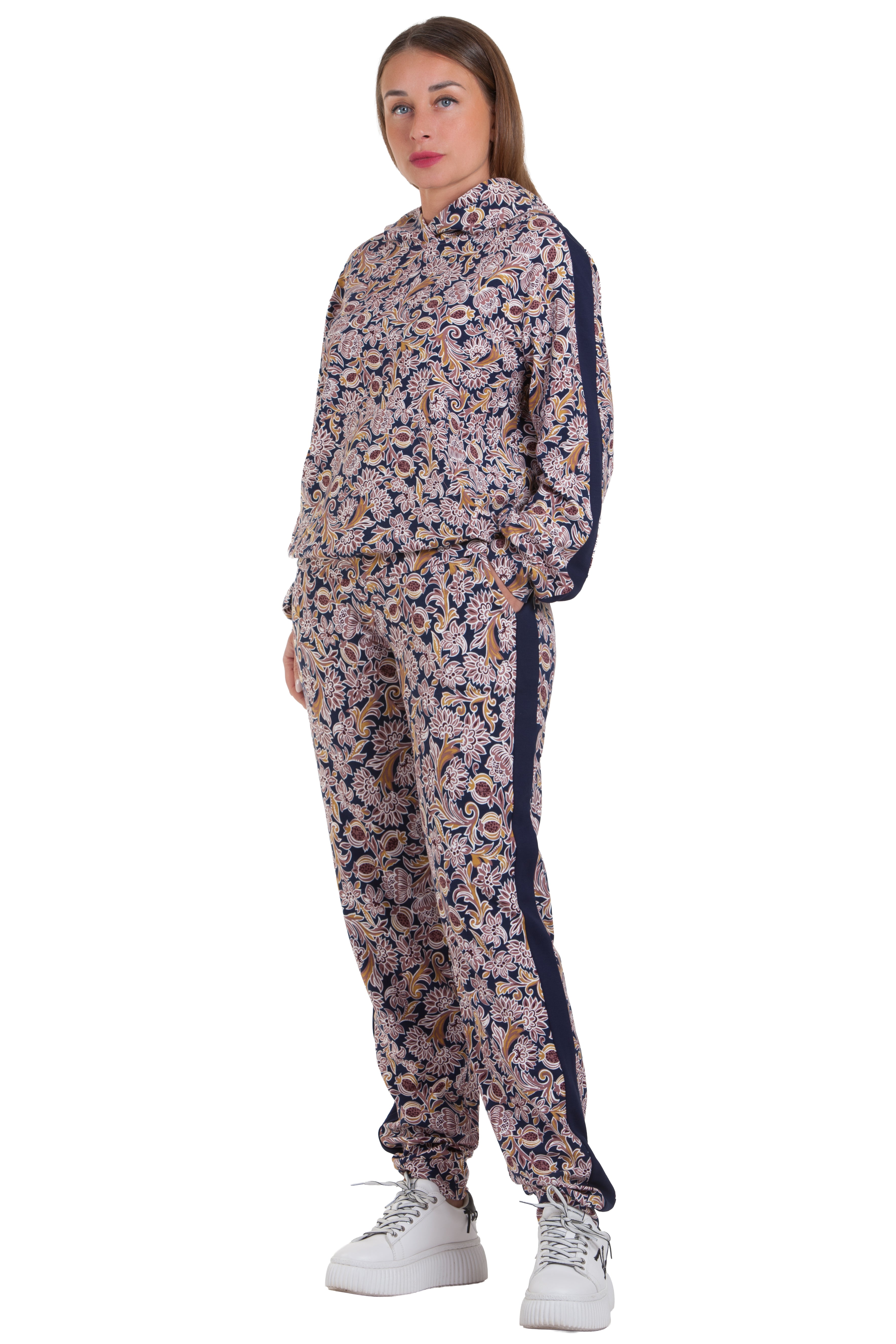 A Bright Casual Pantsuit Amira No15