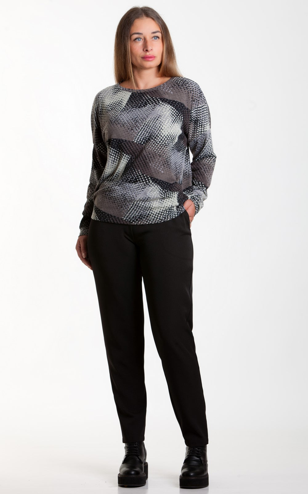 Casual Loose-fit Jumper Annie No18