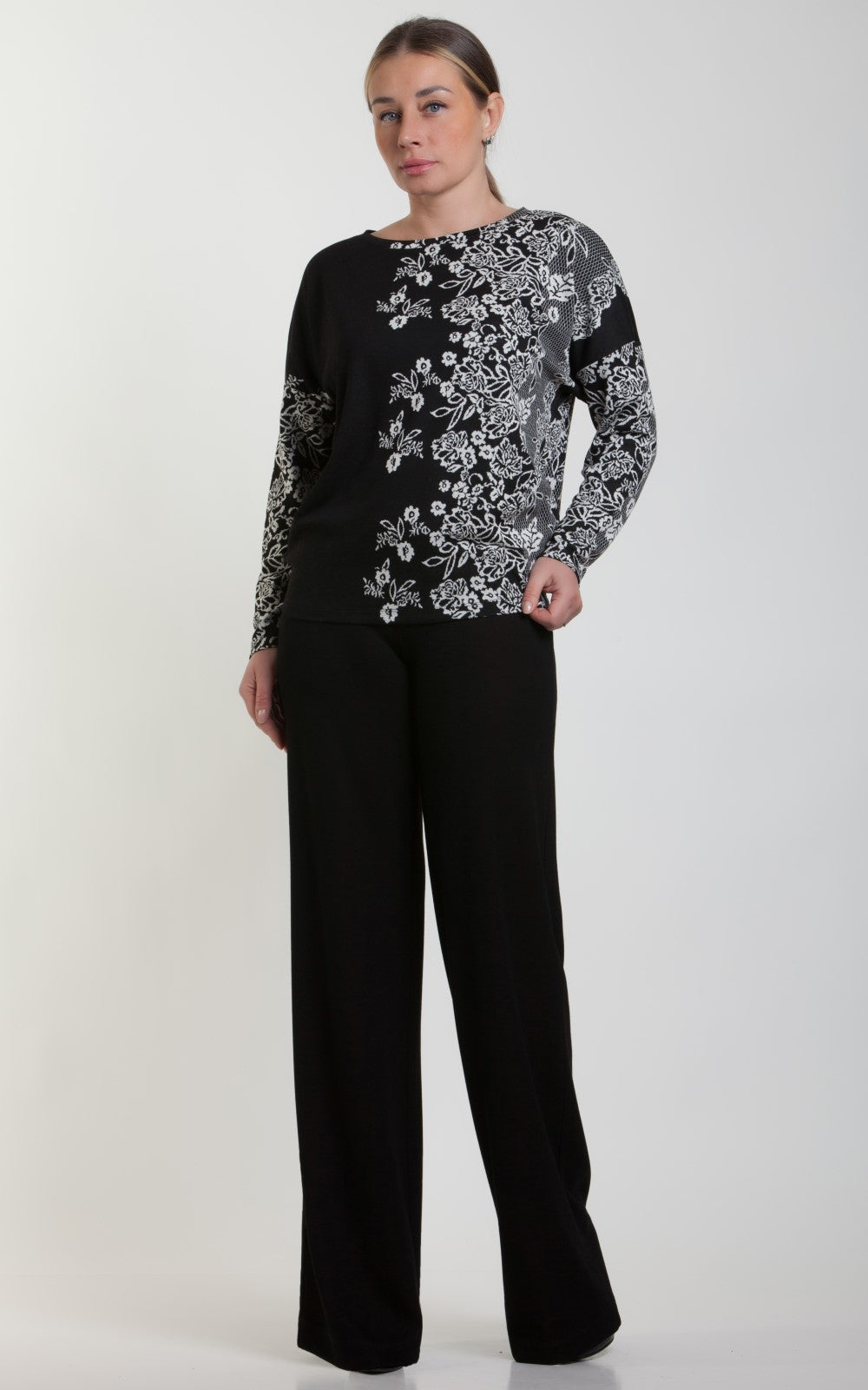 Loose Knitted Jumper Annie No38