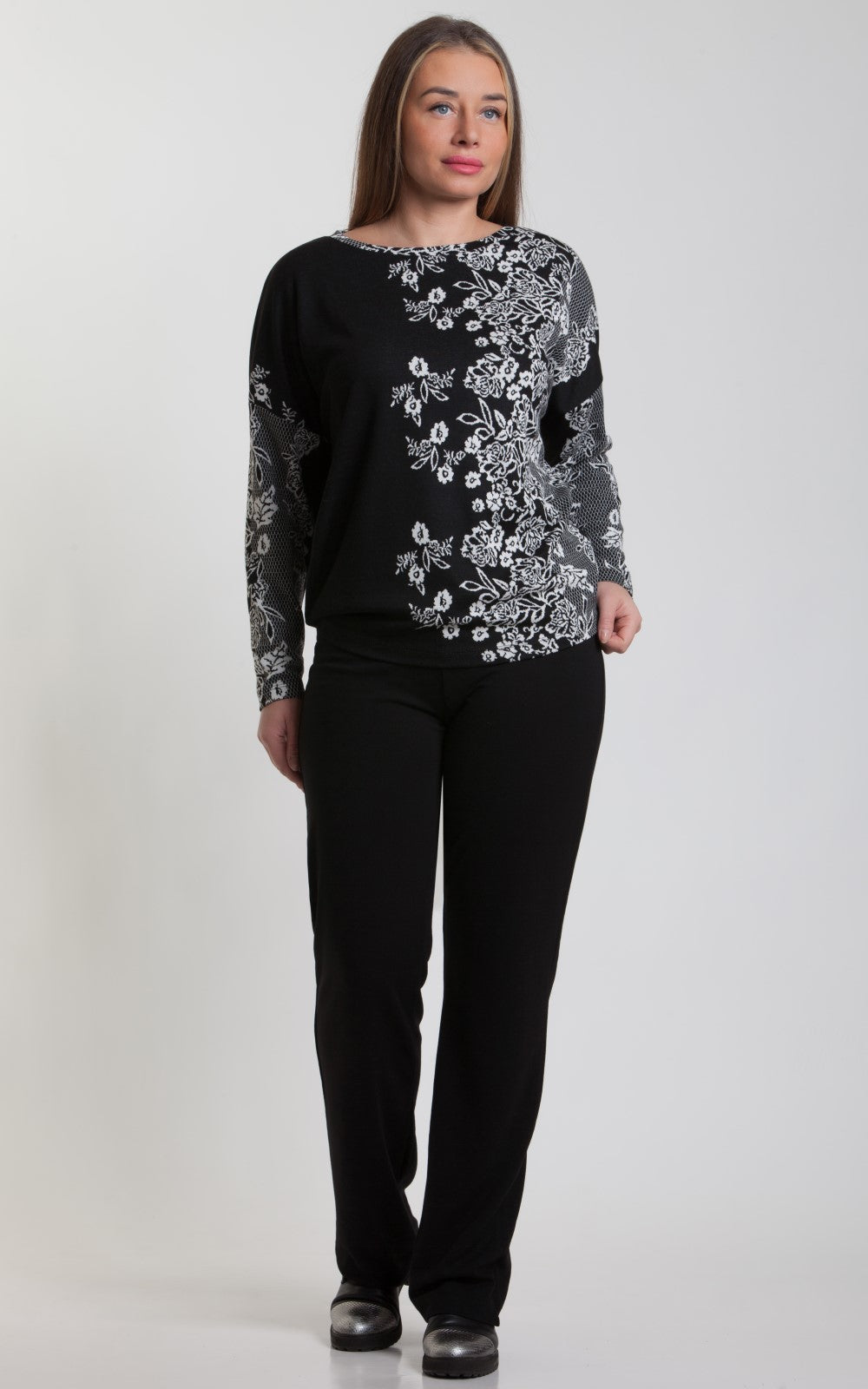 Loose Knitted Jumper Annie No38