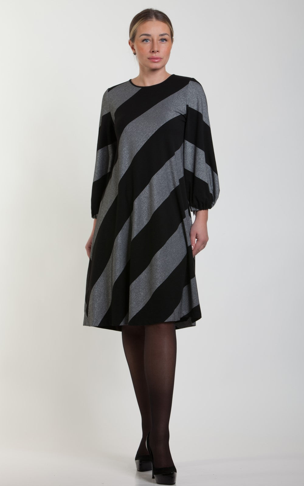 Elegant Charming Dress Terry No4