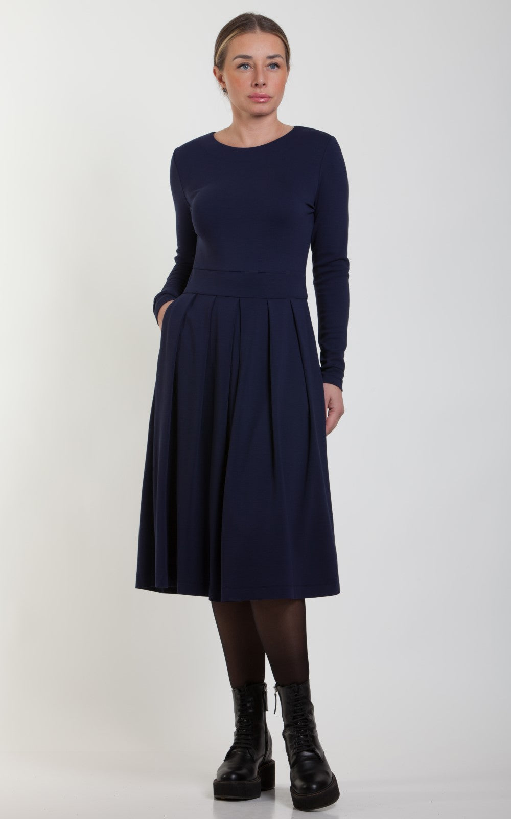 Chic Everyday Dress Aurika No1