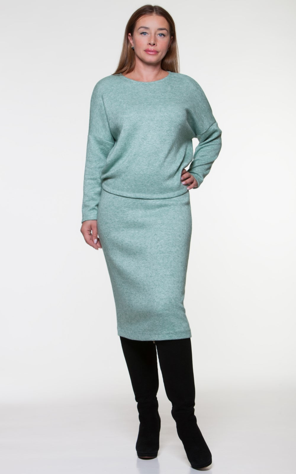 Warm and cozy suit Camila No27