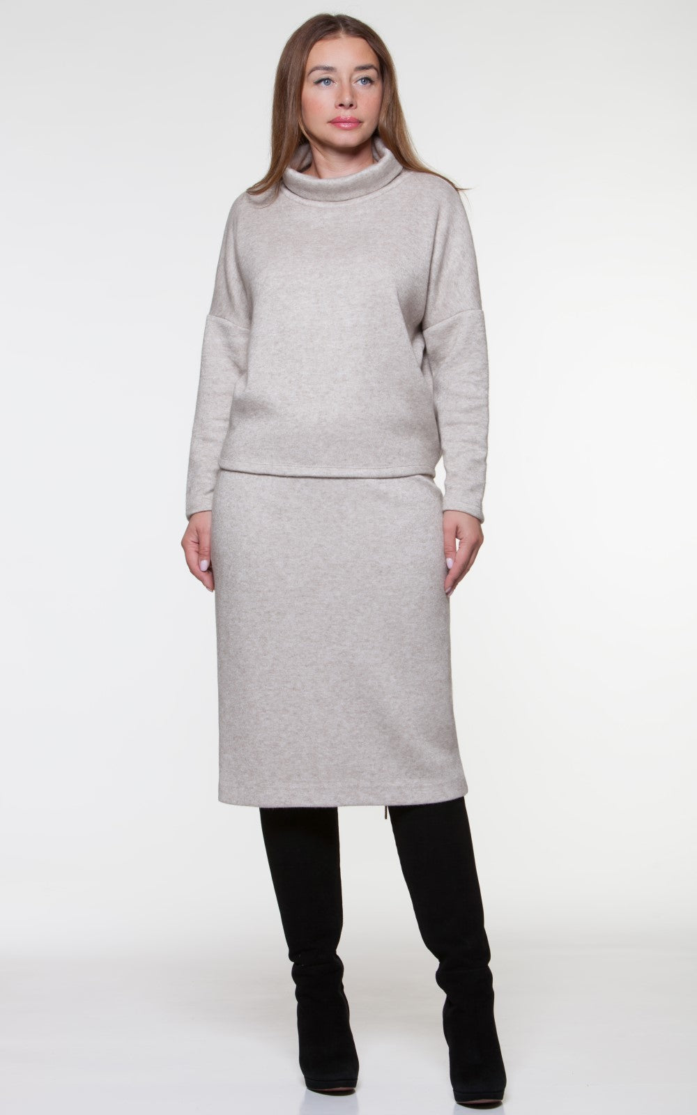 Warm and cozy suit Camila No22