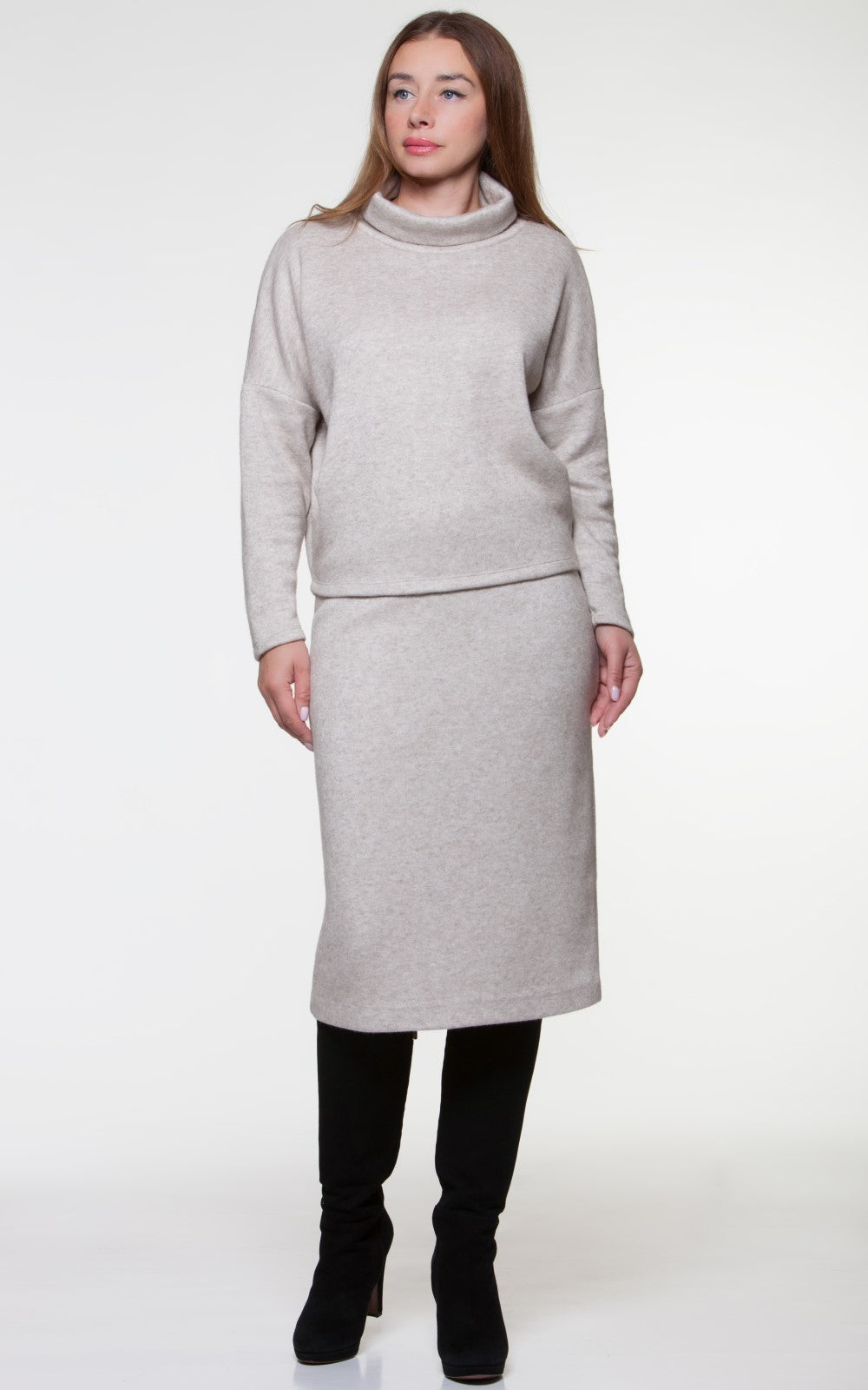 Warm and cozy suit Camila No22