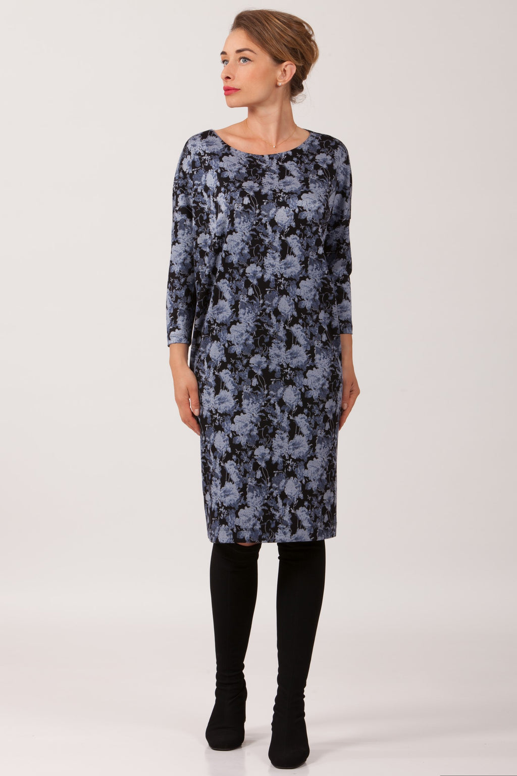 Elegant Relaxed-Fit Dress Karime No14