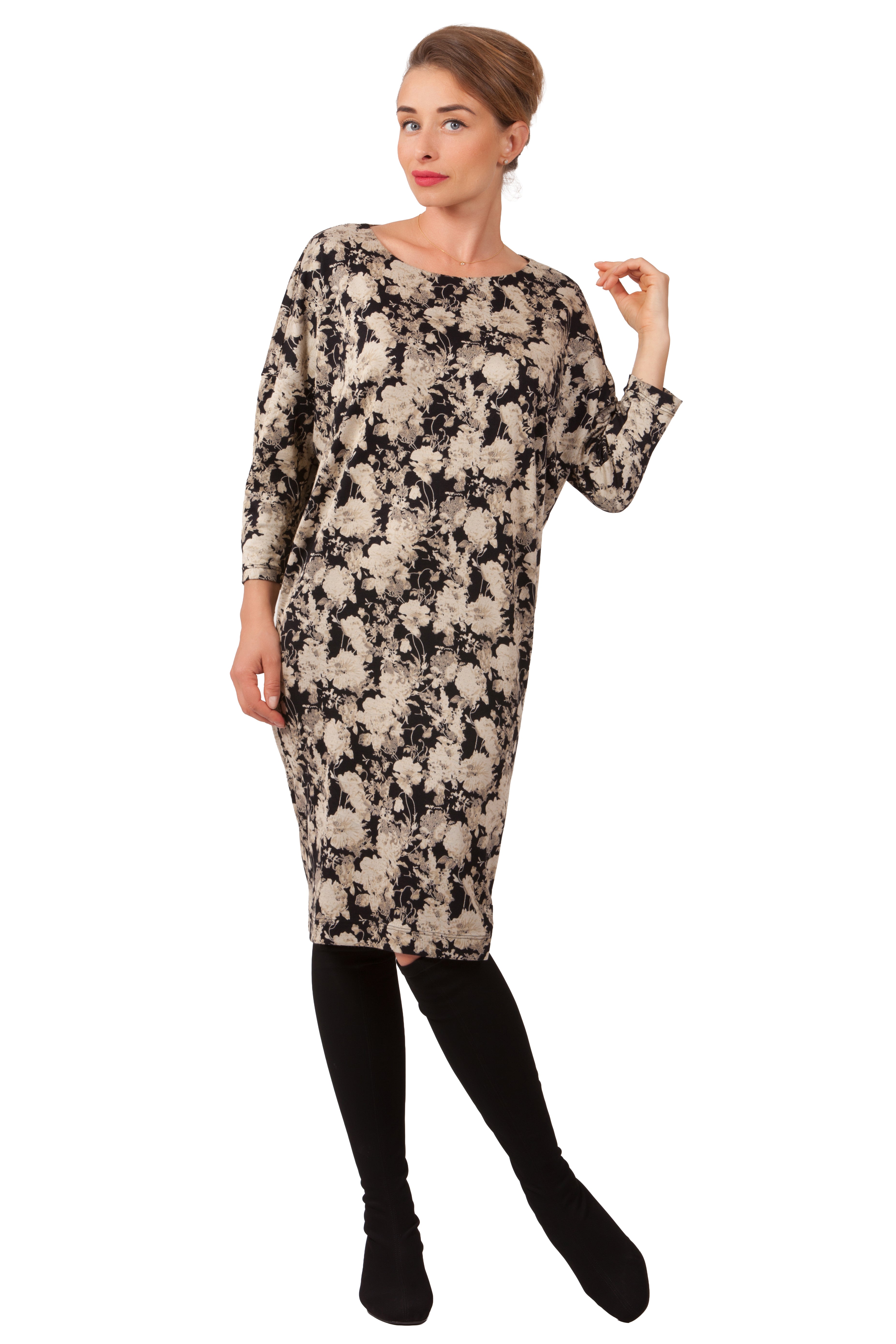Elegant Relaxed-Fit Dress Karime No15 — Magnolica Latvian Women's Clothing