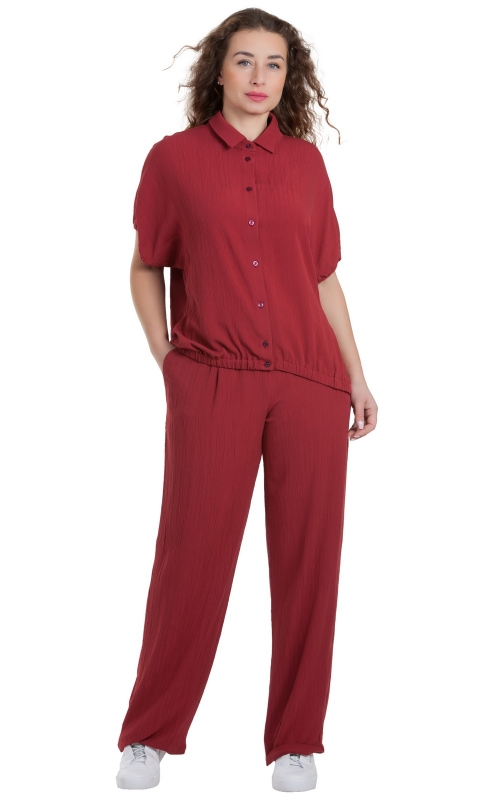 TROUSER SUIT from compressed textile in burgundy  Magnolica